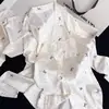 Pijama Feminino de Seda Gelo com Laço de Bolinhas Outono Novo Estilo Gola com Renda Conjunto de Roupa para Casa de Seda Gelo Neve