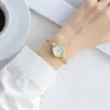 Relógio de Pulseira, Moderno e Versátil, Pulseira Fina, Relógio de Pulseira Compacto para Mulheres, Superfície Lisa, Relógio de Pulseira Grátis, Relógio Simples de Quartzo para Estudantes