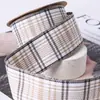 Estilo Universitário Combinação de Cores Fita Xadrez DIY Gola de Roupa Flor Chapéu de Coco Sapatos Acessórios de Flor Acessórios de Cabelo Laço Embalagem de Presente