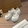 Zapatos Mary Jane de malla transpirable con plataforma de suela gruesa estilo francés para mujer, nuevo modelo de verano 2026, zapatos individuales tipo Birkenstock que aumentan la altura para personas petite