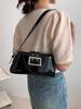 Bolso de Mano de Charol Plateado Estilo Dulce y Fresco para Chica 2026 Nuevo Diseño de Nicho Rosa Bolso de Hombro de Motocicleta para Mujer