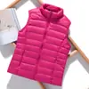 Colete Leve de Penas Feminino Curto Gola Alta Slim Outono e Inverno Novo Colete de Penas Colete Tamanho Grande Roupa Exterior para Mulheres