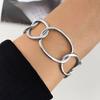 Pulseira aberta ajustável em C com costura vazada de personalidade europeia e americana, pulseira retrô simples de estilo frio para namoradas