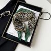 Nuevo Pañuelo de Seda Plisado Transfronterizo para Mujer con Estampado de Leopardo Turbante Estampado Cachemira Pañuelo de Satén Pañuelo Pañuelo Cuadrado de 70cm