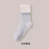 Calcetines de media pantorrilla para mujer, calcetines a rayas estilo coreano, calcetines de lana gruesos y cálidos para otoño e invierno, calcetines largos con estampado Fair Isle