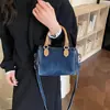 Bolso de Mano de Mezclilla con Diseño de Nicho Bolso Cuadrado Pequeño Nueva Moda Transfronterizo Bolso de Hombro Cruzado Versátil de Gama Alta Retro