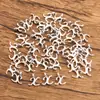 26 Colgantes Charms del Alfabeto Inglés Plata Antigua Venta al por Mayor DIY Aleación de Zinc Joyería Bolsos Accesorios para Teléfono Móvil