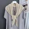 Bufanda Triangular de Lana Merino para Mujer Tejida de Lana Calada Literaria de Alta Calidad Suave Bufanda de Moda y Elegante
