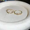 Anel de Flor com Zircônia Banhado a Ouro 14K Real, Anel de Estilo Elegante Francês, Joia de Mão da Moda e Versátil para Mulheres no Atacado