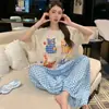 Conjunto de Tres Piezas de Verano 2026 con Mangas Cortas y Pantalones Largos Pijamas para Mujer, Nuevo Diseño de Alta Gama con Copas en el Pecho, Ropa de Casa Dulce de Dibujos Animados