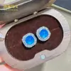 Novos brincos de calcedônia de gelo alto quadrados estilo chinês, simples e elegantes, incorporando uma estética chinesa moderna com um toque de charme tradicional. Estes brincos discretos e minimalistas são pequenos e delicados