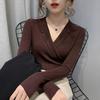 Camisa Base para Mulheres, Outono e Inverno 2025 Novo Estilo Preto Manga Longa Slim Fit Gola V Suéter Top de Tricô