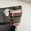 Bolso de Paja de Moda para Mujer 2025 Verano Nuevo Tejido de Tendencia Hombro Cruzado Bolso de Mujer Playa Casual Bolso Balde