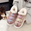 Chinelos de Casa de Algodão Macios Antiderrapantes de Inverno Personalizados Cruzando Fronteiras com Forro de Lã Espessado Quente Sapatos de Pão com Sola Grossa Sapatos Externos de Algodão