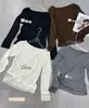 Nova Camisa Base Fina de Algodão Modal, Fashion e Versátil, Punhos de Renda, Mangas Longas, Top Camada Interna 16908