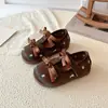 Sapatos Pequenos de Couro Bordados Florais para Meninas Outono Novo Estilo Sola Macia para Bebê Sapatos Mary Jane com Laço Sapatos Individuais de Princesa para Crianças
