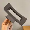 Presilha de cabelo garra para primavera e verão, grampo de cabelo feminino, estilo coreano, novo modelo 2026, preto, elegante, adiciona volume, presilha tubarão extragrande