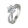 Anel de Moissanita Imitação de Um Quilate Oito Corações Oito Flechas Anel de Casamento Feminino com Seis Garras Atacado do Fabricante Original Diamante Novo Modelo 2025