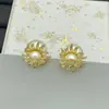 Brincos de Moda Pérola Tendência Marca Nova Dior/Di Estilo Europeu e Americano Brincos Vintage para Mulheres Venda Direta de Fábrica