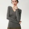 ¡Lavable en la lavadora! Suéter de punto fino 100% lana Yangzi para mujer, suéter fino de cuello en V ajustado, capa base de punto sin costuras