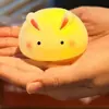 Nueva Luz Nocturna del Festival de Medio Otoño Conejo de Jade de Dibujos Animados Lámpara de Atmósfera Luminosa Creativa Decoración de Mesita de Noche Lámpara para Dormir Regalo para Niños