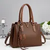 Bolsa de boda roja para mujer, modelo nuevo para madres de mediana edad, bolsa de novia de gran capacidad para bodas, bolso de mano para suegra