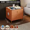 Mesa de Cabeceira Simples e Confortável Estilo Casa Tampo em Rocha Estilo Celebridade da Internet Moderna Luxo Leve Italiano Multifuncional Armário de Cabeceira Inteligente