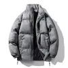 Chaqueta de Algodón Color Sólido con Cuello Alto Estilo Minimalista para Hombre 2026, Nueva Versión Coreana de Invierno, Corte Holgado de Moda, Abrigo de Algodón Cálido, Casual y Versátil