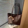 2026 Bolso Tote Grande de Patrón Tejido Vintage Transfronterizo Versátil Casual para el Trabajo Bolso de Hombro de Moda Bolso de Axila