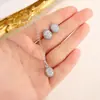 Conjunto de Brincos e Colar Populares Ovais de Zircônia Transfronteiriço, Brincos de Nicho de Luxo Leve com Sensação de Alto Padrão, Conjunto Luxuoso de Duas Peças de Alto Padrão para Mulheres