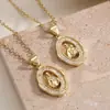 Aogu Hot-Selling Transfronteiriço Nicho Retro Banhado a Cobre Ouro 18K Zircônia Geométrico Pingente Colar Simples e Único Corrente Clavícula