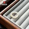 Anillo banda ojo de gato estilo chino nuevo oro champán ojo de gato transparente hielo rosa estilo pareja estilo antiguo anillo de dedo versátil venta al por mayor