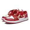 Zapatos de Boda AJ Putian Zapatos Xiuhe Este Año Pareja Novia Boda Tenis Rojos Dunk Zapatos de Mujer con Accesorios