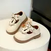 Zapatos de Cuero para Niñas 2024 Nuevo Primavera y Otoño Bebé Suela Suave Zapatos para Primeros Pasos Zapatos de Princesa para Niñas Zapatos de Lona Suave para Niñas