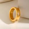 Joias de Água Spring Creek Anel de Coração com Zircônia em Aço Inoxidável Dourado Personalidade da Moda Simples R-704