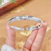 Pulseira de Prata com Superfície Lisa e Design Minimalista, Feita de Prata Pura 99,99%, Adequada para Mulheres, Estilo Simples, Perfeita como Presente de Dia das Mães para a Mamãe