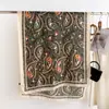 Lenço de Algodão e Linho Estampado Paisley Color-Block Fino para Primavera e Outono para Mulheres, Novo Xale Confortável e de Alta Qualidade, Protetor Solar para Cabeça