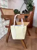 2026 Bolso de Lona Nuevo Estampado de Lunares Lindo para Mujer Color Fresco Bloque de Color Gran Capacidad Estudiante Clase Viaje Bolso de Mano