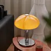 Luminária de mesa cogumelo para quarto estilo Bauhaus coreana usada, lâmpada abóbora de designer recarregável de alta qualidade para mesa de cabeceira do quarto
