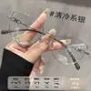 Gafas de Ojo de Gato Doradas de Alambre Ultraligeras de Diseñador para Mujer, Armazones de Metal Lisos para Miopía, Armazones de Gafas Versátiles y Elegantes