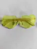 2817 Gafas de Sol de Corazón de Moda Gafas de Sol de Amor Tendencia Europea y Americana Gafas de Sol sin Marco de una Sola Pieza