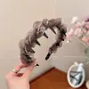 Faixa de Cabeça Fashion de Alta Qualidade para Mulheres com Design de Coroa Alta, Novo Estilo 2026, Antiderrapante com Dentes, Presilha de Cabelo Acessório de Cabelo