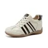 Zapatillas de ballet para mujer que aumentan la altura para personas menudas, nuevas de otoño 2026, suela blanda, deportivas casual retro