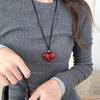 Collar Lazo Rojo Ankola para Mujer Estilo Nuevo 2024 Diseño Elegante Nicho Dulce Combinable Distintivo Cadena para Suéter
