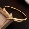 Pulsera Hebilla de Uña Irregular de Circonita Transfronteriza Europea y Americana, Pulsera Personalizada Moderna y Exquisita, Joyería de Lujo Ligero y de Alta Gama