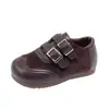 Zapatos de cuero estilo británico para niños, nueva colección otoño 2026, zapatos casuales unisex con estampado de leopardo, planos retro de suela blanda, para exportación