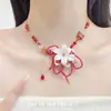 Colar de Flores Bordado Rosa-Verde Fresco e Delicado para Mulheres, Gargantilha de Temperamento Gentil Estilo Floresta, Corrente de Clavícula Fashion Doce e de Luxo Leve