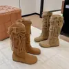Botas de caballero retro con flecos estilo páramo para mujer, botas largas de otoño e invierno, nuevo modelo 2026, punta redonda, botas de plataforma adelgazantes y que realzan la altura, de moda