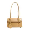 Bolsa Baguete Casual e Simples de Mão para Mulheres 2025 Novo Estilo de Inverno Estilo Estrangeiro Luxo Acessível Versátil Requintada Bolsa de Ombro Único para Axila