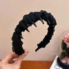 Faixa de Cabelo Plissada de Renda Doce Rosa de Início de Primavera Modelo Novo 2026 com Coroa Alta Antiderrapante para Lavar o Rosto com Dentes